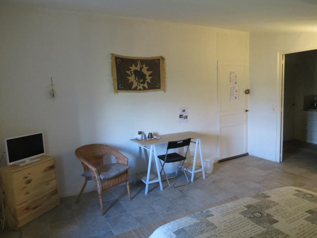 B&B Mas Les Lecques Beaucaire  Dış mekan fotoğraf