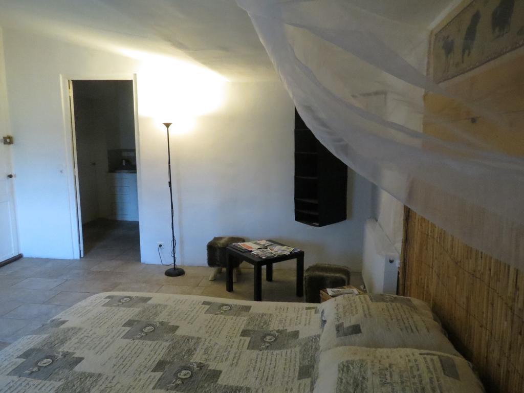 B&B Mas Les Lecques Beaucaire  Dış mekan fotoğraf