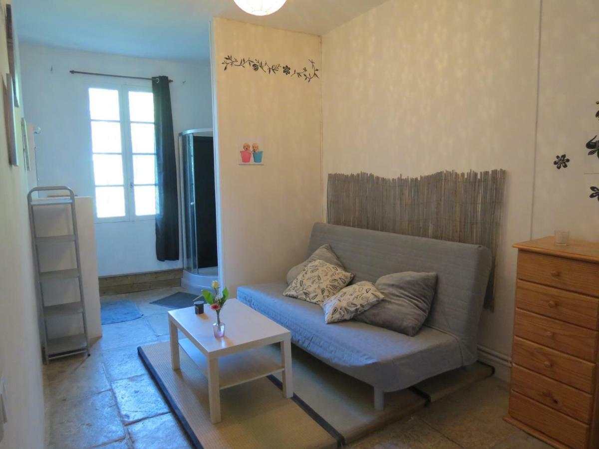 B&B Mas Les Lecques Beaucaire  Dış mekan fotoğraf